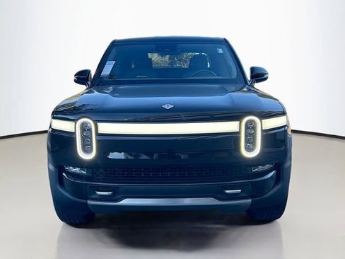 Used 2022 Rivian R1T Adventure image 3