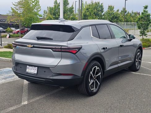New 2026 Chevrolet Equinox EV LT AWD/4WD image 5