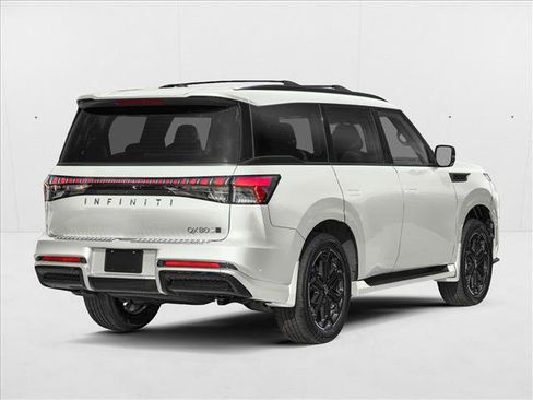 New 2027 INFINITI QX80 Sensory AWD/4WD image 2