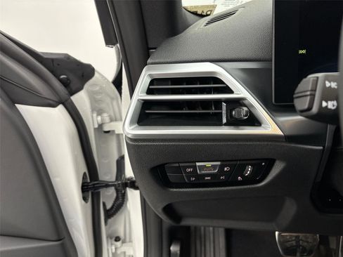 New 2026 BMW 430i xDrive w/ M Sport Package image 31