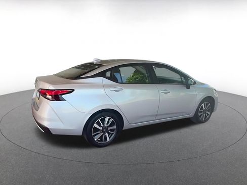 Used 2025 Nissan Versa SV FWD image 14