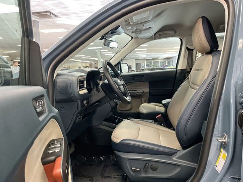 New 2025 Ford Maverick Lariat w/ 4K Tow Package image 14