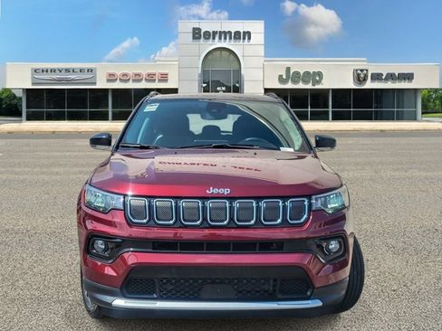 Certified 2022 Jeep Compass Limited AWD/4WD image 6