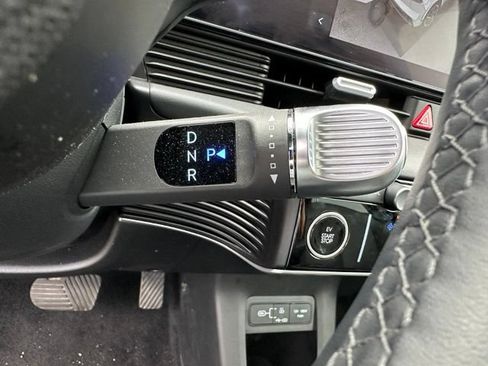 Used 2025 Hyundai Ioniq 5 Limited AWD/4WD image 39