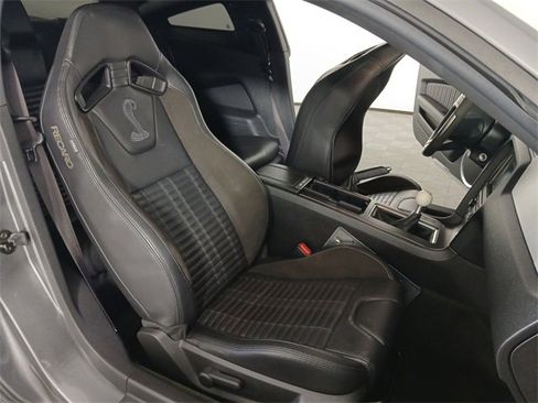 Used 2014 Ford Mustang Shelby GT500 w/ Equipment Group 821A image 20