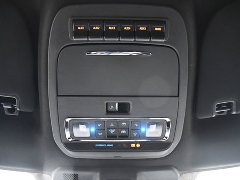 New 2026 Ford F250 Platinum image 26