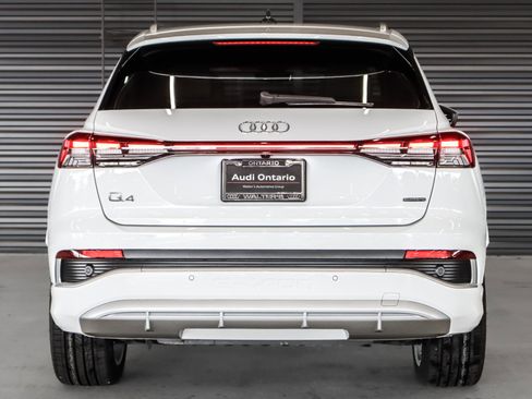 Used 2023 Audi Q4 e-tron Prestige w/ 20" Wheel Package AWD/4WD image 13