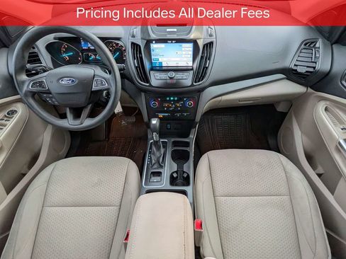 Used 2017 Ford Escape SE w/ Equipment Group 201A FWD image 15