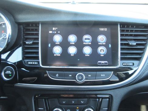 Certified 2018 Buick Encore Preferred image 30