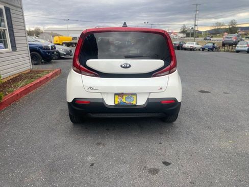 Used 2020 Kia Soul S image 7