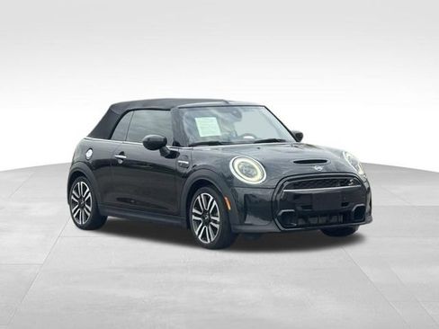 Used 2023 MINI Cooper S w/ Signature Upholstery Package FWD image 1