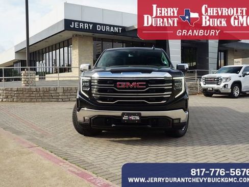 Used 2023 GMC Sierra 1500 SLT image 2