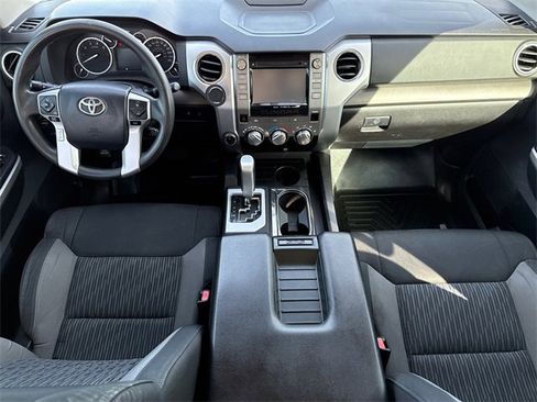 Used 2015 Toyota Tundra SR5 image 11