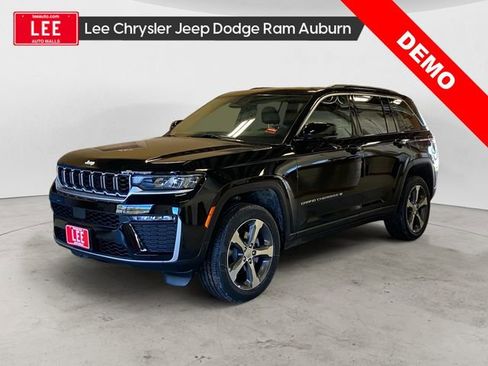 New 2026 Jeep Grand Cherokee Limited AWD/4WD image 1