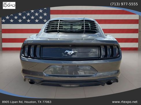 Used 2018 Ford Mustang Coupe image 7