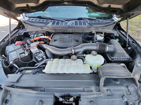 Used 2022 Ford F150 Platinum w/ Equipment Group 701A High AWD/4WD image 20