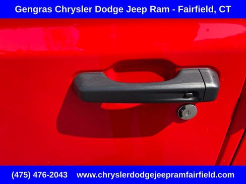 Certified 2025 Jeep Wrangler Unlimited Sahara w/ Safety Group AWD/4WD image 42