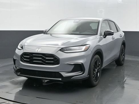 Certified 2026 Honda HR-V Sport image 7