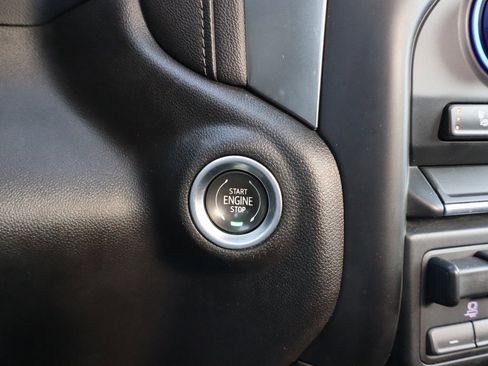 Used 2022 Chevrolet Silverado 3500 LT w/ Convenience Package image 12