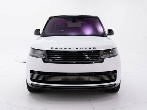 Used 2023 Land Rover Range Rover SV image 8