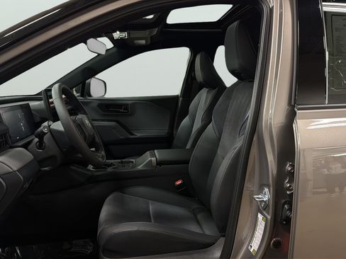 Used 2026 Toyota RAV4 XSE w/ Weather Package AWD/4WD image 23
