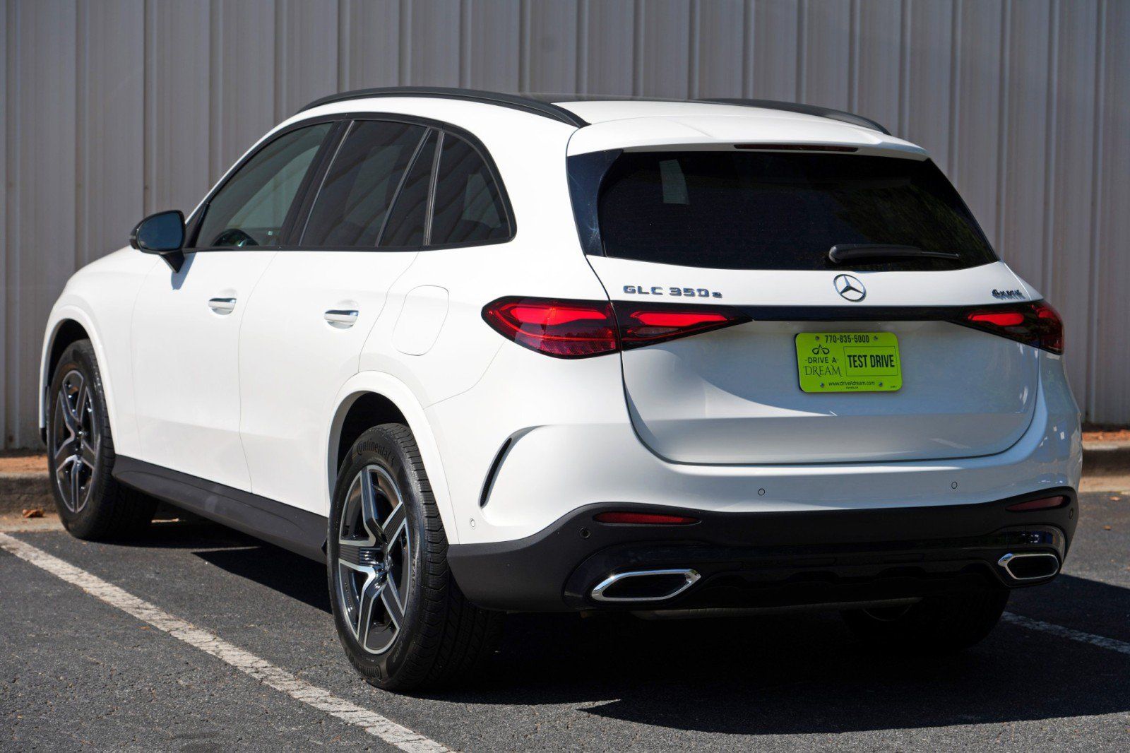 Used 2025 Mercedes-Benz GLC 350e 4MATIC w/ AMG Line image 55