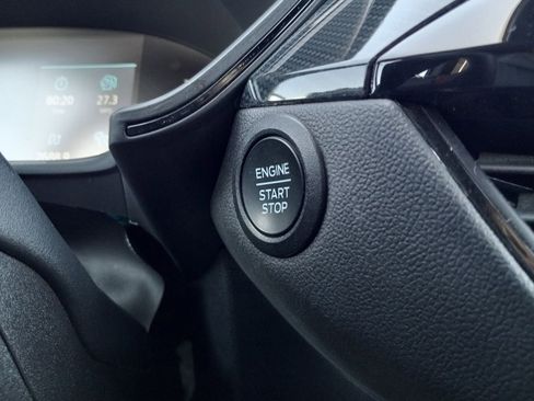 Used 2024 Ford Escape ST-Line image 25