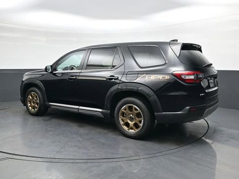 Used 2023 Honda Pilot EX-L image 7