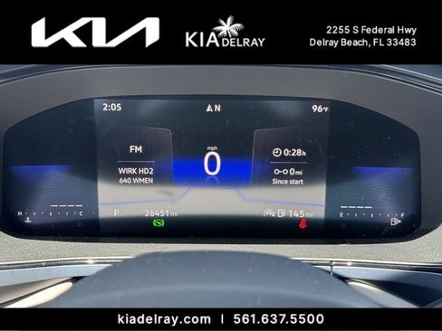 Used 2023 Volkswagen Taos SE w/ Panoramic Sunroof Package FWD image 33