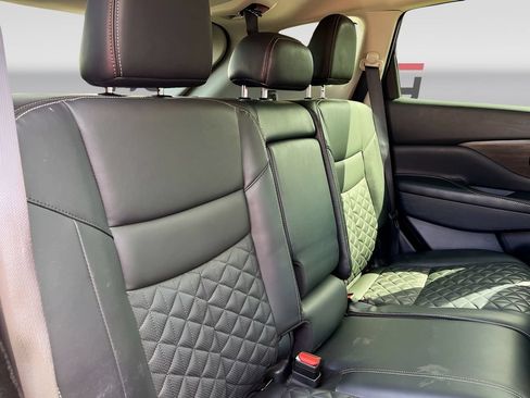 Used 2023 Nissan Murano Platinum w/ Cargo Package FWD image 29