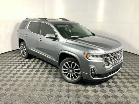 Used 2020 GMC Acadia Denali w/ Technology Package image 5