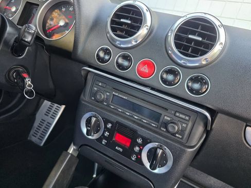 Used 2005 Audi TT 1.8T FWD image 20