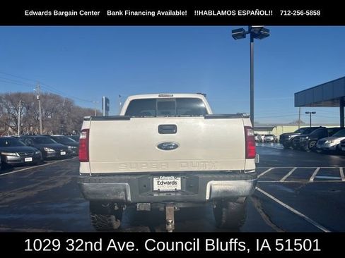 Used 2010 Ford F250 Lariat image 7