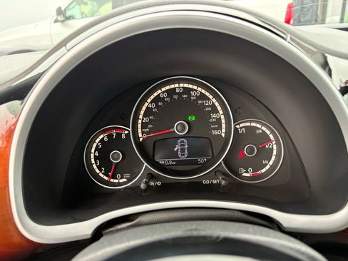 Used 2013 Volkswagen Beetle 2.5 Fender image 13