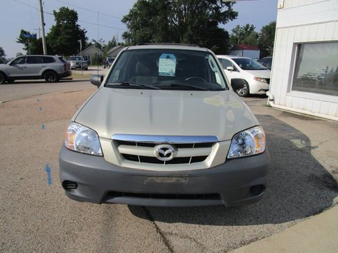 Used 2006 MAZDA Tribute I FWD image 8