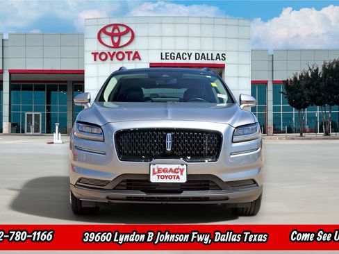 Used 2021 Lincoln Nautilus Reserve FWD image 6