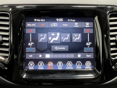Used 2019 Jeep Compass Limited w/ Safety & Security Group AWD/4WD image 25