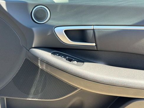 New 2026 Hyundai Sonata SEL FWD image 18