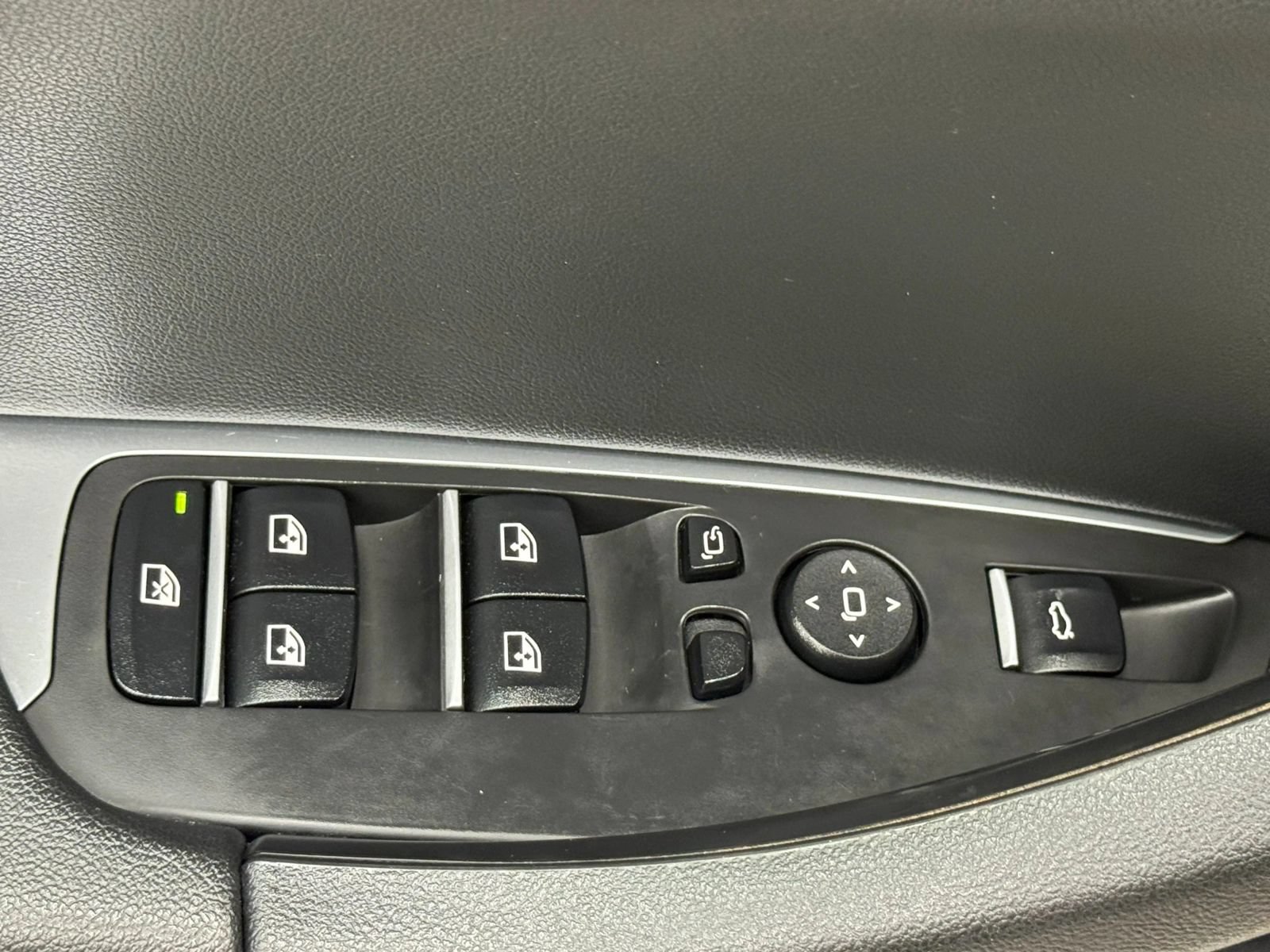 Used 2019 BMW X3 xDrive30i AWD/4WD image 25