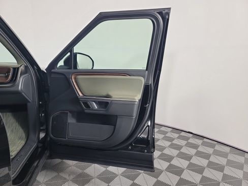 Used 2024 Rivian R1T Adventure Dual AWD/4WD image 18