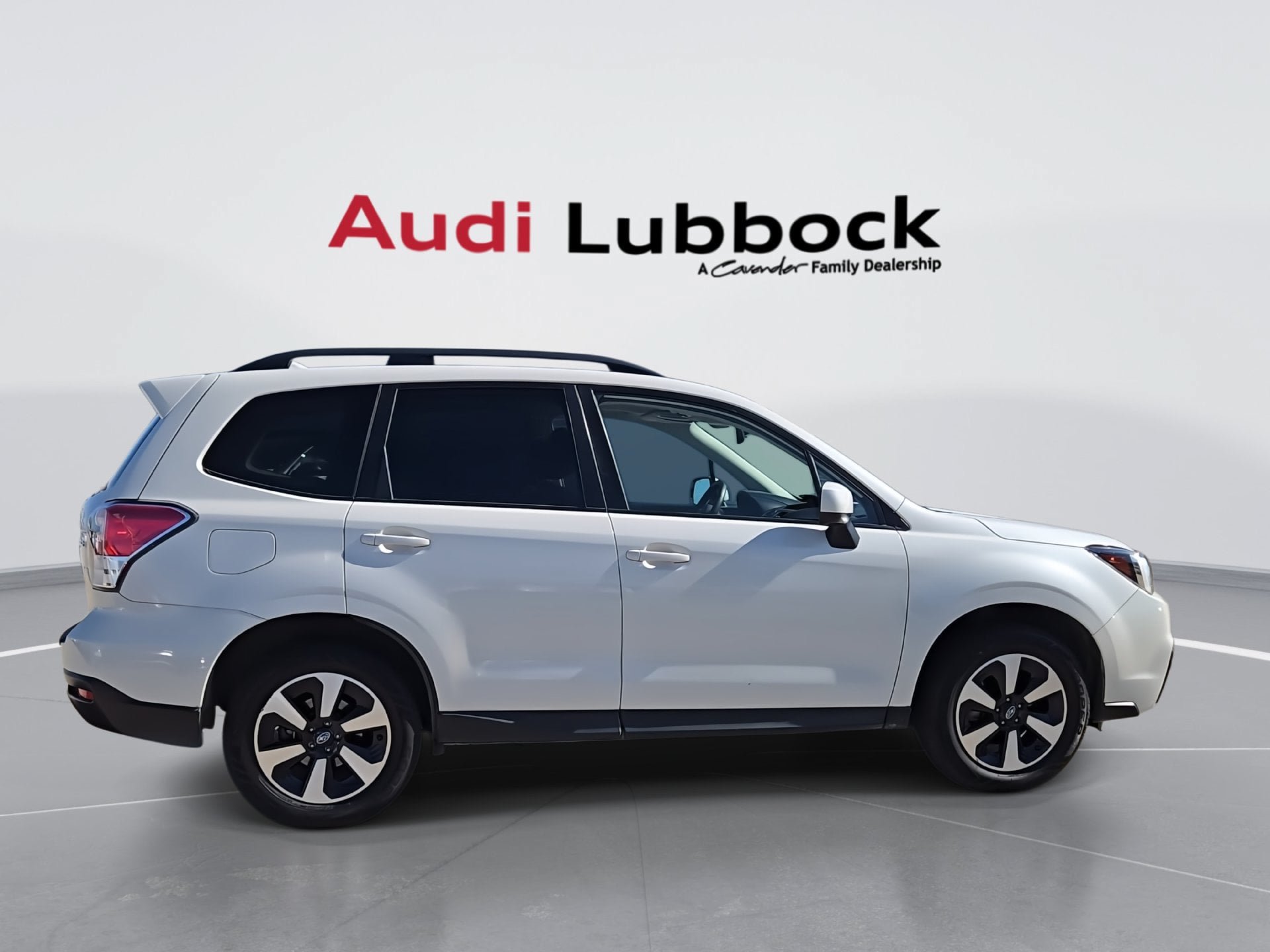 Used 2018 Subaru Forester 2.5i Premium AWD/4WD image 9