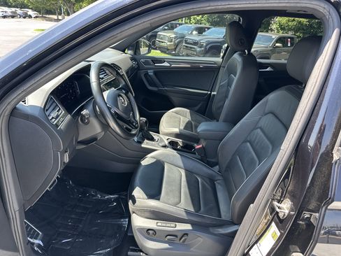 Used 2020 Volkswagen Tiguan SEL Premium R-Line AWD/4WD image 16