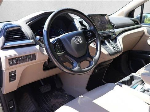 Used 2018 Honda Odyssey EX-L image 12