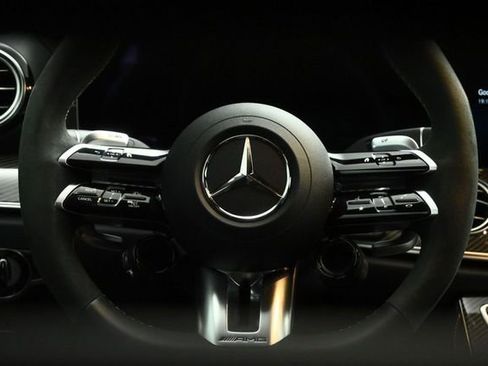 Used 2023 Mercedes-Benz E 63 AMG S image 40