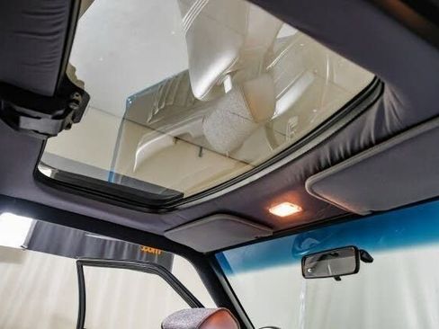 Used 1993 Ford Mustang Cobra image 17