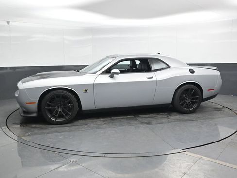 Used 2023 Dodge Challenger R/T Scat Pack RWD image 10