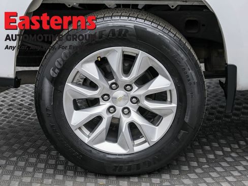 Used 2022 Chevrolet Silverado 1500 Custom image 28