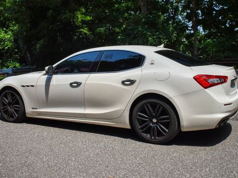 Used 2019 Maserati Ghibli GranLusso RWD image 6