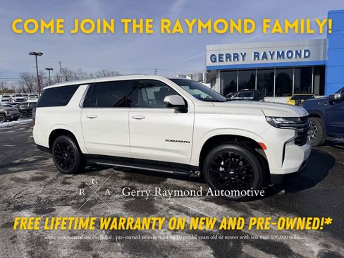 Used 2023 Chevrolet Suburban LT w/ Luxury Package image 1