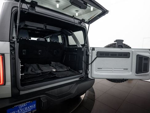 Used 2022 Ford Bronco Outer Banks w/ Sasquatch Package AWD/4WD image 20